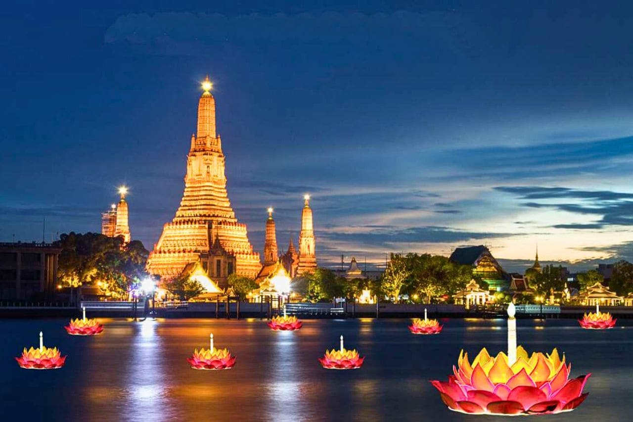 Loy-Krathon-wat-Arun